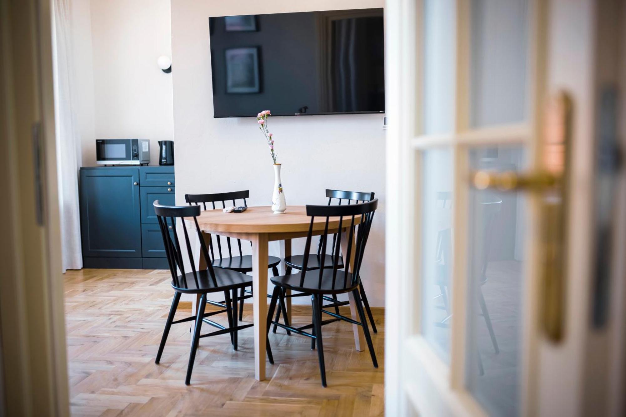 Easy Rent Apartments- Fontana Boutique ลูบลิน ภายนอก รูปภาพ